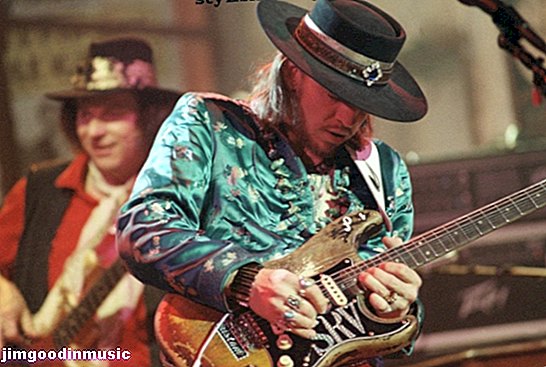 Fender Artist Series stratocasters: Stevie Ray Vaughan pret Eric Johnson